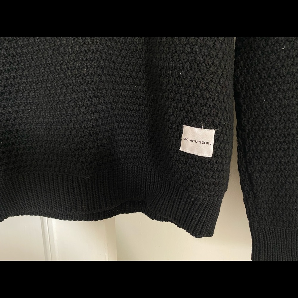 Sweater - Picture 2 of 3